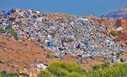 Ευρεία σύσκεψη στο ΥΠΕΣ για τις χωματερές στην Περιφέρεια Αττικής