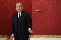 Αυστρία: «Μια ανάσα» πριν από τον σχηματισμό τρικομματικής κυβέρνησης
