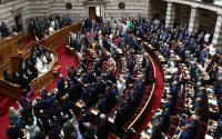 Η νέα χωροταξία της Βουλής, πώς τοποθετήθηκαν τα κόμματα στα έδρανα