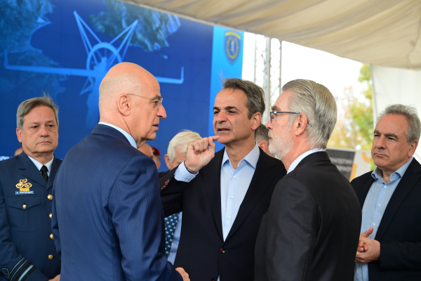 Μητσοτάκης - Δένδιας: Αρχίζει το ματς;