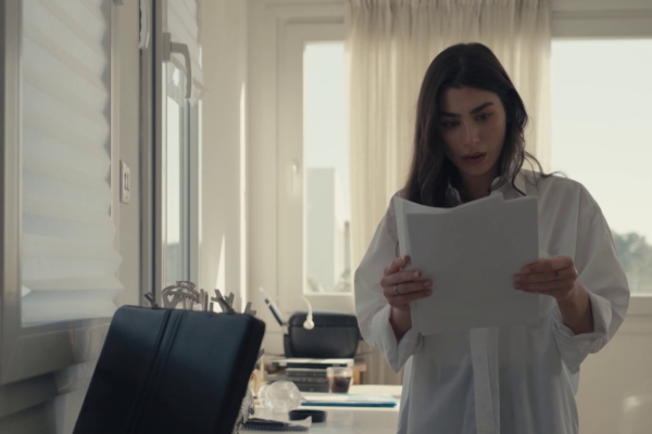 «Ταμπού»: Η Ελισάβετ ανακαλύπτει το σχέδιο του Νεκτάριου