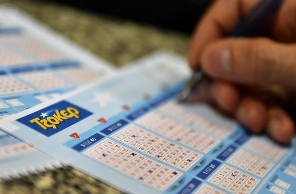 Κλήρωση Τζόκερ [2096] Πέμπτη 13/2: Οι αριθμοί που κερδίζουν