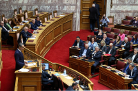 Κινούμενη άμμος το πολιτικό σκηνικό - Η αντεπίθεση Μητσοτάκη και το… φάντασμα του Τσίπρα