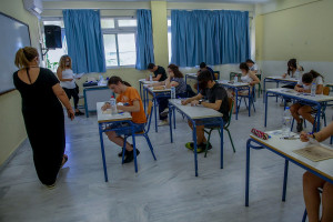 Βάσεις 2020: Πτώση σε όλα τα πεδία, αναλυτικοί πίνακες