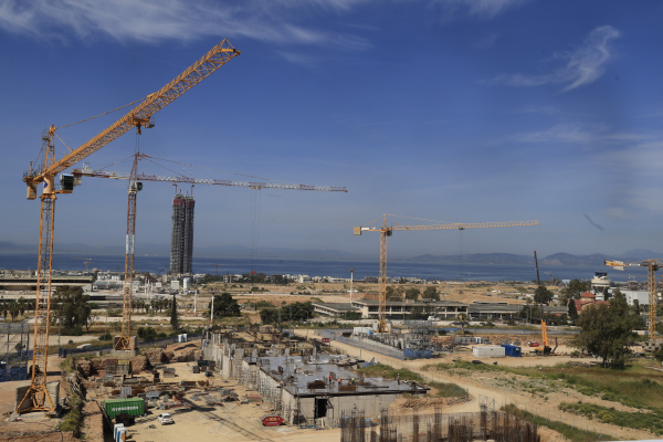 Greece Offers Tax Breaks, Fast-Track Permits to Woo Foreign Investment