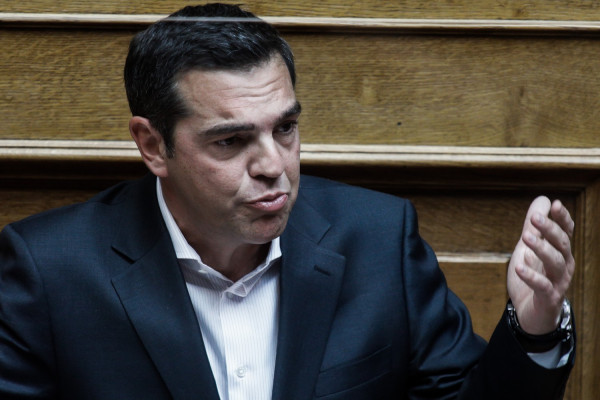 Νέα ερώτηση Τσίπρα προς τον πρωθυπουργό για τον αριθμό των εισακτέων στα πανεπιστήμια