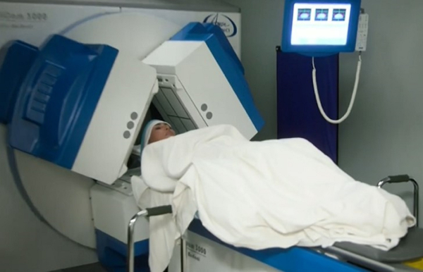 Η Κιμ Καρντάσιαν αποκάλυψε ότι διαγνώστηκε με ανεύρυσμα εγκεφάλου (Βίντεο)