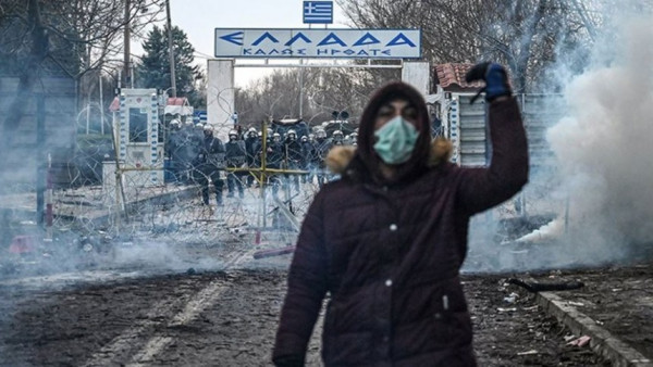 Αλγερινός προκαλεί στην κάμερα: «Οι γ@μ@μέν@ι Έλληνες δεν μας ανοίγουν τα σύνορα» (vid)