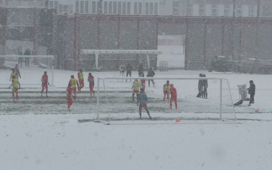 Οι παίκτες της Μπάγερν Μονάχου προπονούνται για τους… Χειμερινούς Ολυμπιακούς (Βίντεο)
