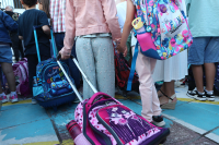 Τριών Ιεραρχών 2026: Με τσάντες στα σχολεία οι μαθητές, η εγκύκλιος για τις 30/1