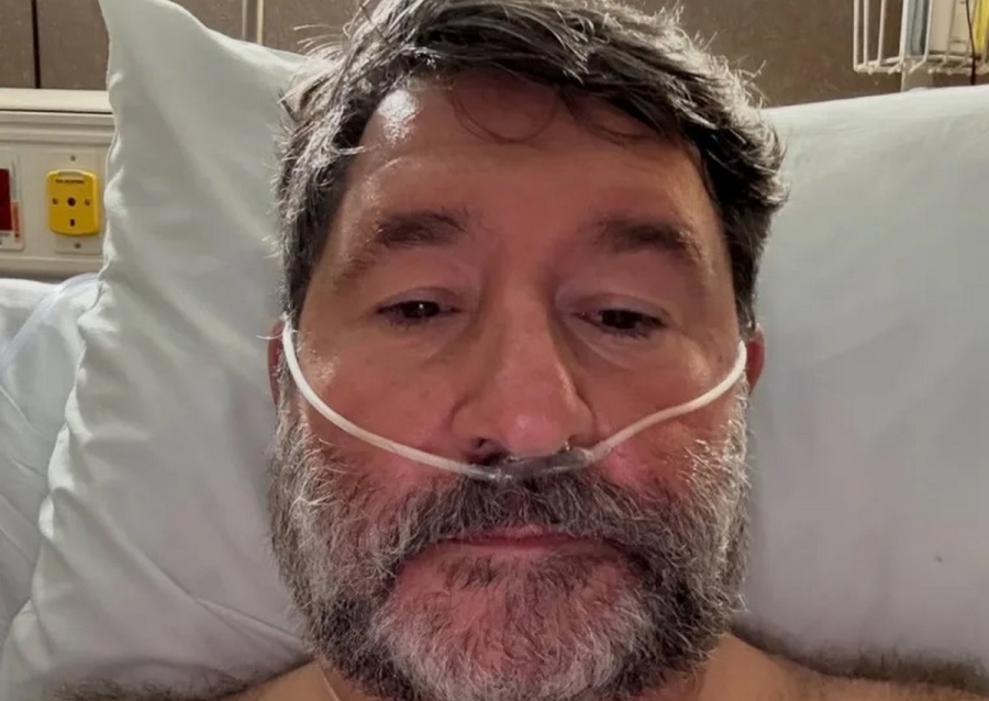 Δύσκολες ώρες για τον Γιάννη Μπουροδήμο: Το μήνυμά του από το νοσοκομείο