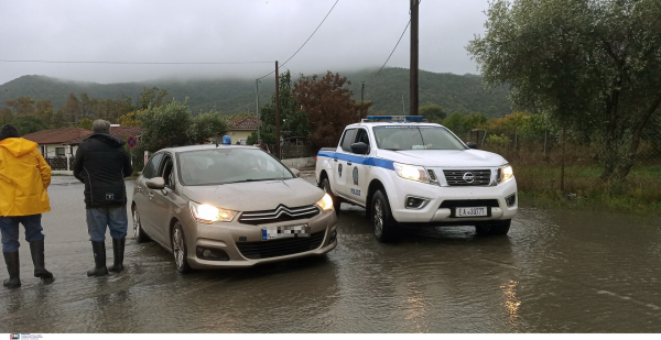 Η κακοκαιρία χτυπά ανελέητα τη Χαλκιδική, ποιες περιοχές είναι χωρίς ρεύμα