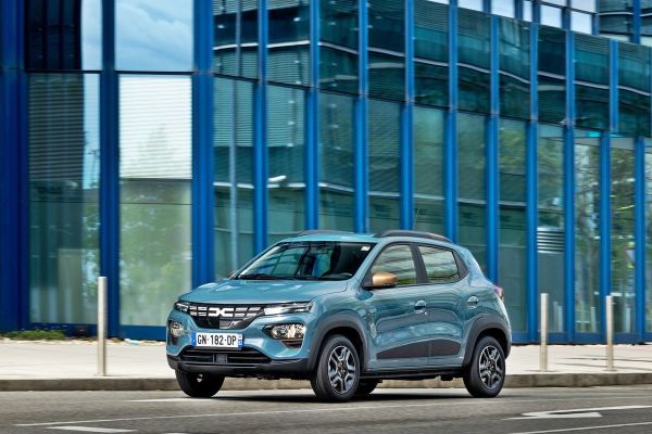 Αμιγώς ηλεκτρικό Dacia Spring, από πόσο;