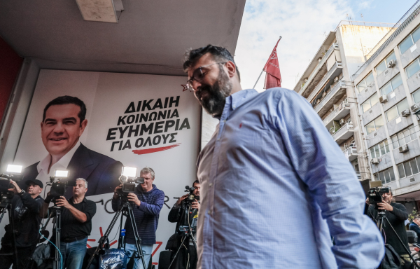 Βασιλειάδης: Είναι σαν να είμαστε σε ριάλιτι, πάει να γίνει πολιτική μέσω των social