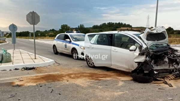 Ξεκληρίστηκε οικογένεια σε τροχαίο - Νεκροί οι γονείς, ορφανά τα παιδιά