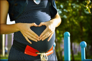 Έρευνα: Οι επιπλοκές στην εγκυμοσύνη αυξάνουν τον κίνδυνο για καρδιοπάθεια και εγκεφαλικό
