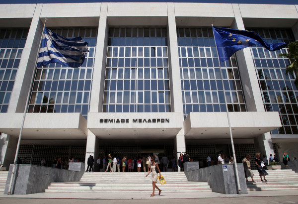 Δικαστικοί και εισαγγελείς ζητούν την απόσυρση διάταξης νομοσχεδίου