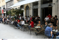 Κυβερνητικό μπάχαλο με την είσοδο των παιδιών στην εστίαση: Για διόρθωση μιλάει ο Οικονόμου, καμία αλλαγή λέει ο Γεωργιάδης