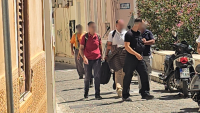 Φωτιά στην Πάρο: Προσπάθεια συγκάλυψης των πραγματικά υπευθύνων καταγγέλλει ο δήμαρχος του νησιού