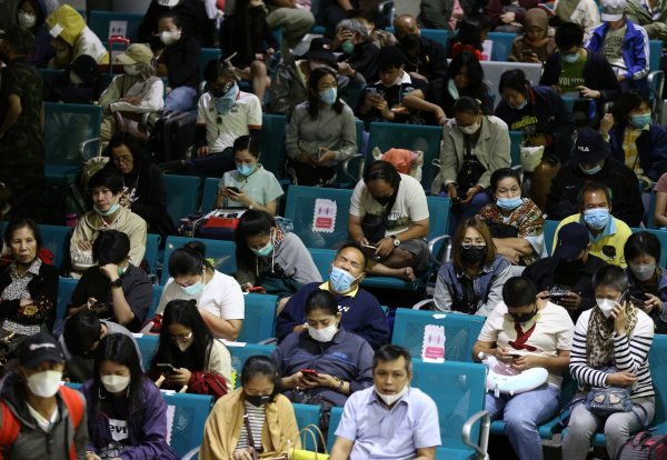 Μόσιαλος για κορονοϊό: «Στην Κίνα μπορεί να προκύψει επικίνδυνη παραλλαγή» - Εξηγεί αν πρέπει να ανησυχούμε