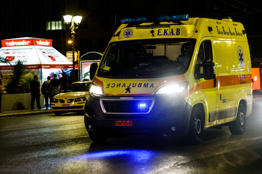 Θεσσαλονίκη: Εξετράπη όχημα με αποτέλεσμα να τραυματιστεί η οδηγός