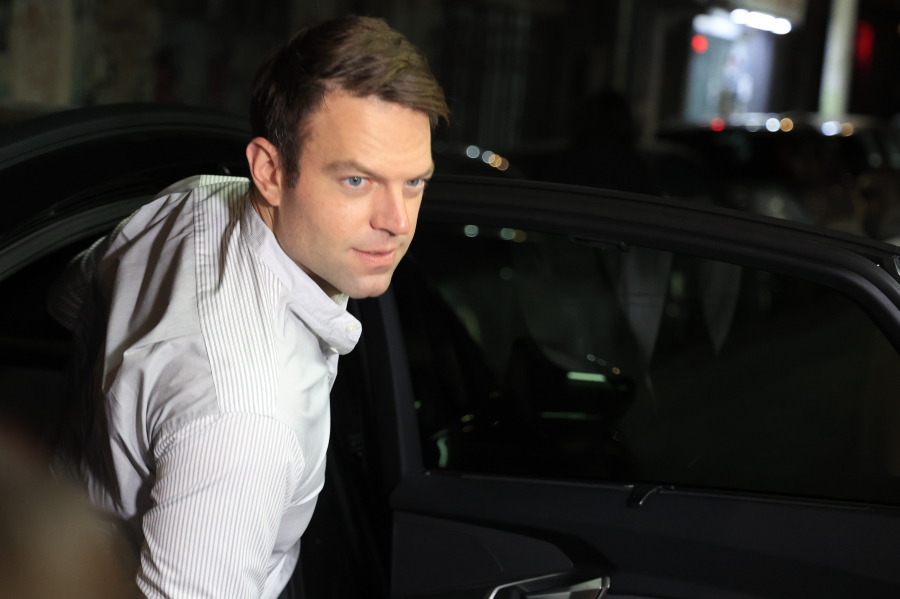 Ο Κασσελάκης καλεί σε διαμαρτυρία, «εντολέας τραμπουκισμών» καταγγέλλουν οι «87»