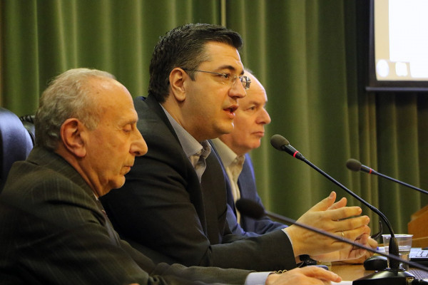 Το πρόγραμμα Leader για την ενίσχυση των επιχειρήσεων παρουσίασε ο Απόστολος Τζιτζικώστας