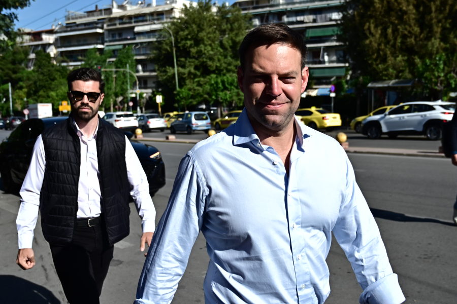 Κασσελάκης: Η ζωή δεν μπορεί να περιμένει