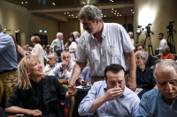 Το πρώτο ρήγμα στην «τρόικα»: Μονομέτωπο κατά Μητσοτάκη εξαγγέλλει η Δούρου - Διαφωνούν Πολάκης και Παππάς