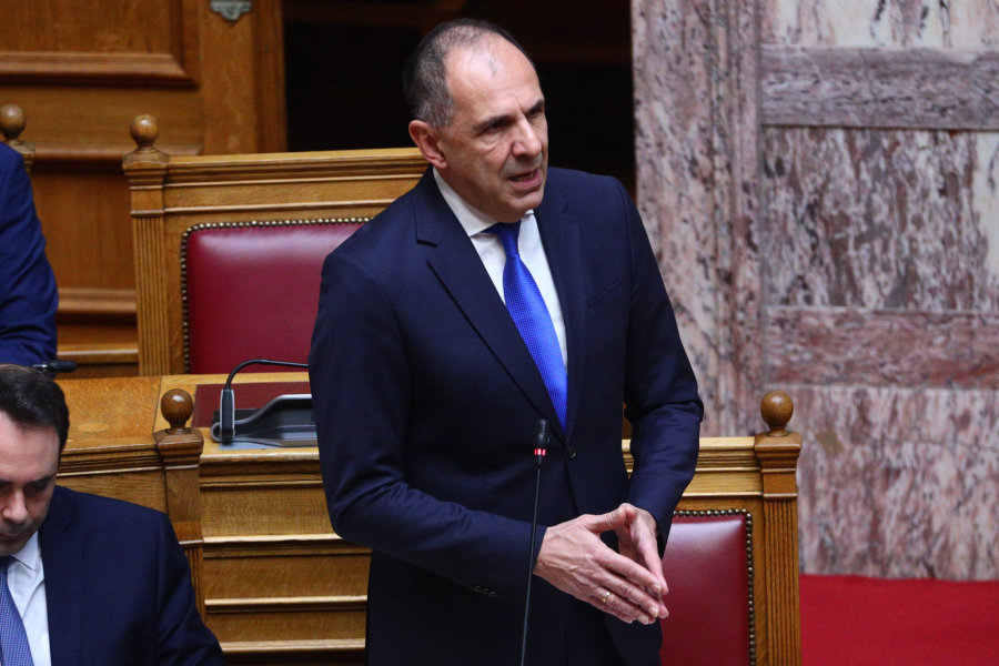 Γεραπετρίτης: Η Ευρώπη οφείλει να υπερασπίζεται τον οικουμενικό ανθρωπισμό