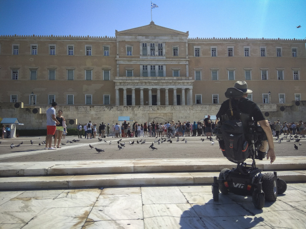 Στοιχεία «σοκ»: Φτώχεια και κοινωνικό αποκλεισμό βιώνουν 6 στους 10 νέοι με αναπηρία