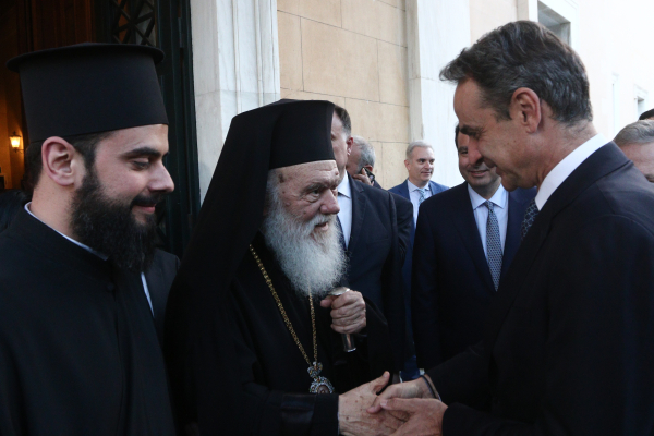 Στο τραπέζι Μητσοτάκη – Ιερώνυμου η εκκλησιαστική περιουσία και η στεγαστική κρίση