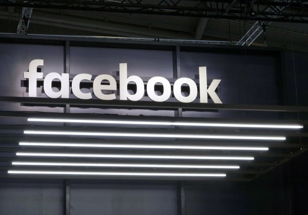 Το facebook αλλάζει και επίσημα εμφάνιση