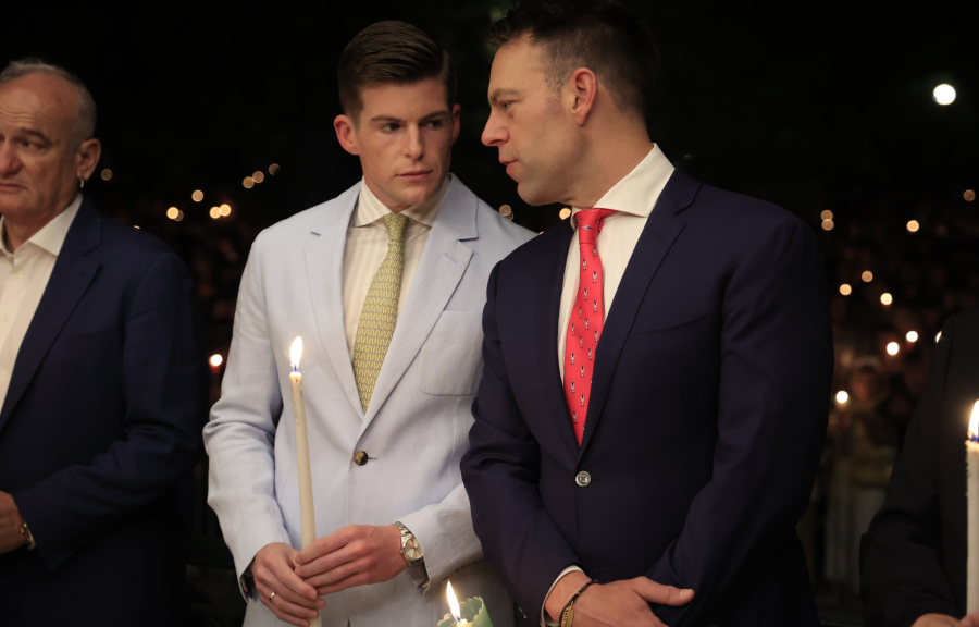 Στην Κέρκυρα γιόρτασε την Ανάσταση ο Κασσελάκης με τον σύζυγό του, Τάιλερ - Δείτε φωτογραφίες