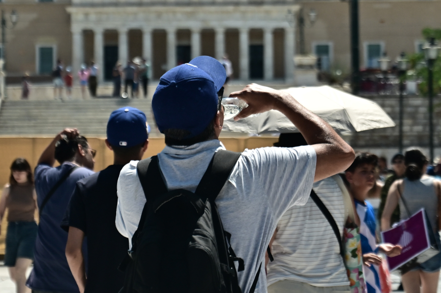 Κολυδάς: Οι 3 παράγοντες που ευθύνονται για την έντονη ζέστη στην Αττική