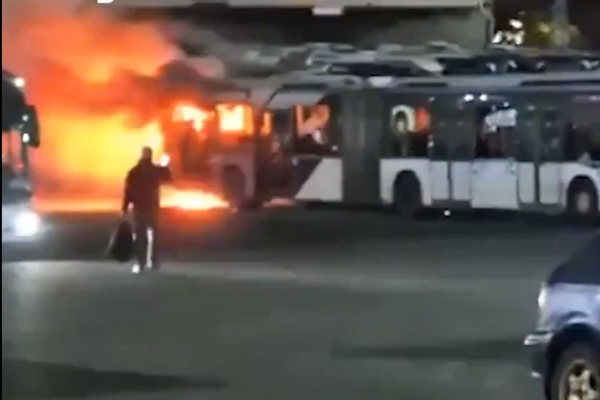 Εκρήξεις σε λεωφορεία στο Τελ Αβίβ