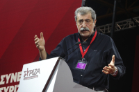Μηνύματα Πολάκη σε Τσίπρα και επίθεση σε Τεμπονέρα - Σπίρτζη