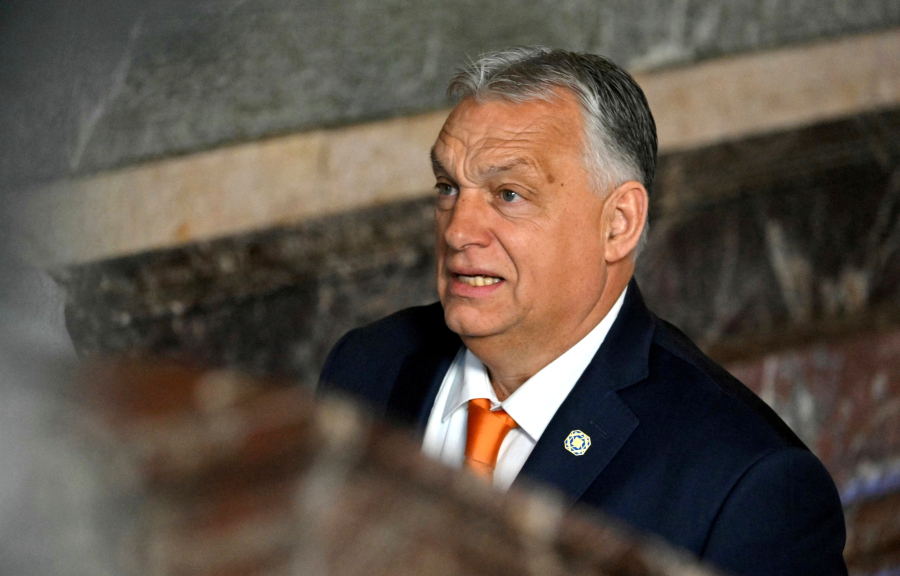 Ο Όρμπαν απειλεί να μπλοκάρει τη Σύνοδο Κορυφής και καλεί την ΕΕ να ξεκινήσει συνομιλίες με τη Ρωσία