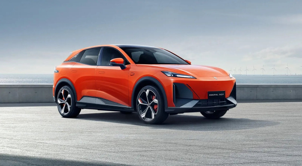 Αυτή είναι η Changan που ήρθε στην Ελλάδα