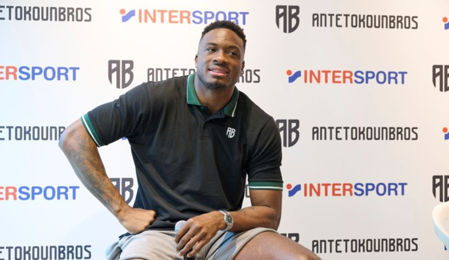 Ο Θανάσης Αντετοκούνμπο στο INTERSPORT Smart Park