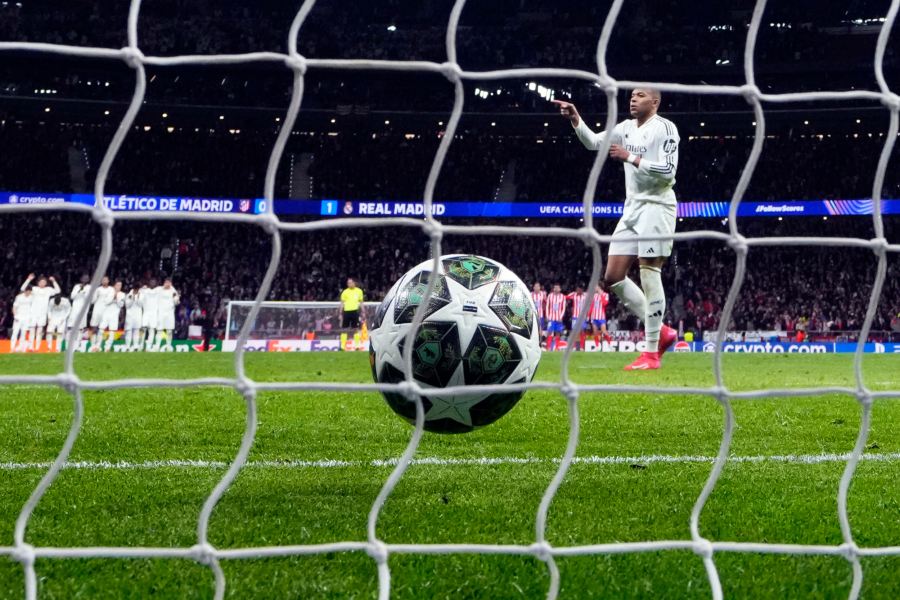 Απίστευτο: Η τελευταία ομάδα του Champions League, έβγαλε περισσότερα χρήματα απ' τον νικητή του Conference!