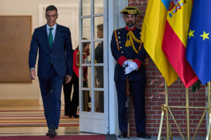 Λευκός Οίκος: Η Ισπανία συμφώνησε να συνεργαστεί με τον αμερικανικό στρατό - Διαψεύδει η Μαδρίτη