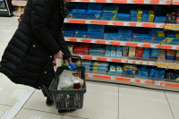 Καθαρά Δευτέρα: Τι ώρα θα κλείσουν τα σούπερ μάρκετ σήμερα - Ποια θα είναι ανοιχτά