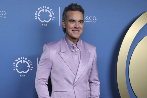 Ρόμπι Γουίλιαμς: Η κόρη του έκανε ντεμπούτο στην υποκριτική