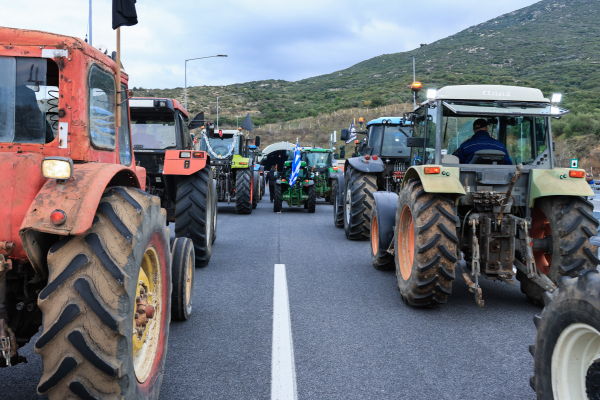 Το πολιτικό μωσαϊκό των μπλόκων