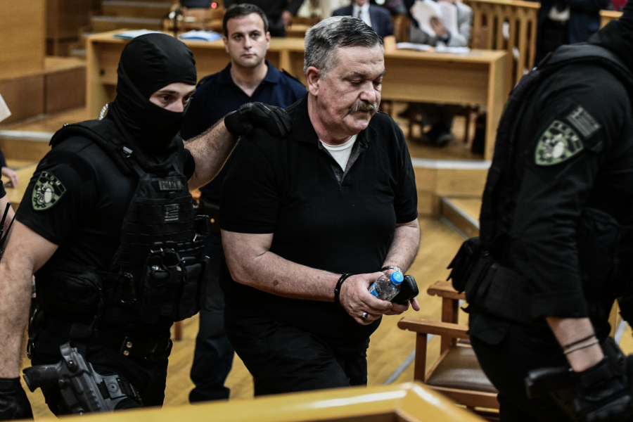 Εφετείο Χρυσής Αυγής: Αίτημα αναβολής από Μιχαλολιάκο λόγω covid, «δεν ξέρει γιατί δικάζεται»