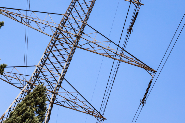 Πονοκέφαλος οι λογαριασμοί ρεύματος με τις νέες τιμές