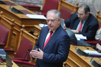 Θεοδωρικάκος: Για να γίνεις βουλευτής, πρέπει πρώτα να έχεις δουλέψει στη ζωή σου