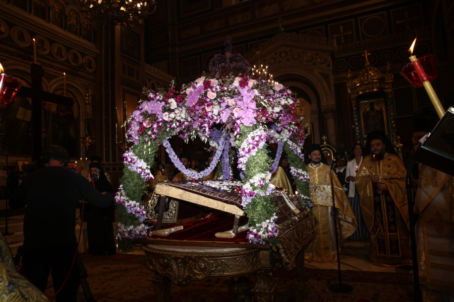 Πώς θα κάνουμε Επιτάφιο και Ανάσταση: Ο καιρός από Ζιακοπούλου και Κολυδά