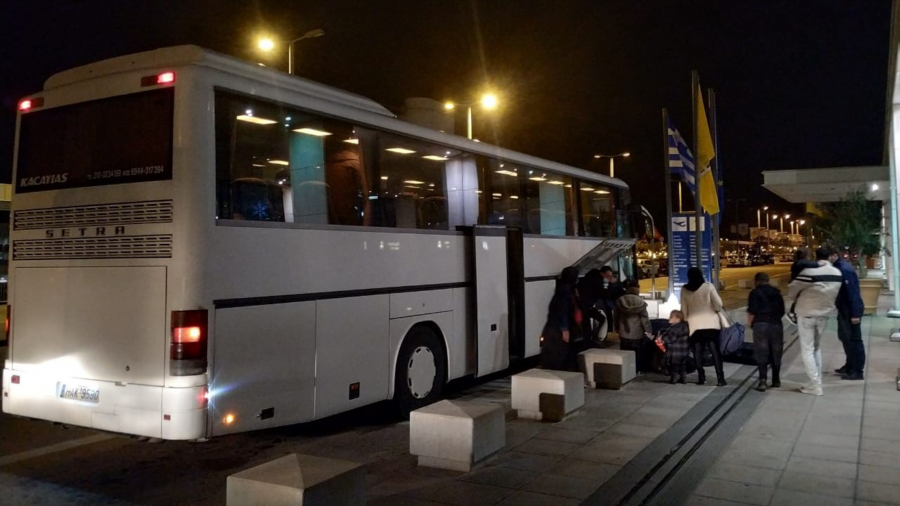 Κατά 81% μειώθηκε ο αριθμός προσφύγων και μεταναστών που βρίσκονται στα νησιά